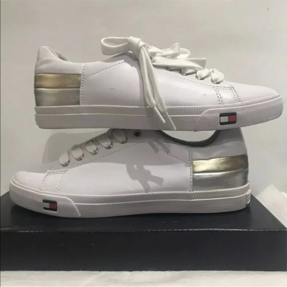 New Tommy Hilfiger ladies Running Shoes size 5.5 & 7.5